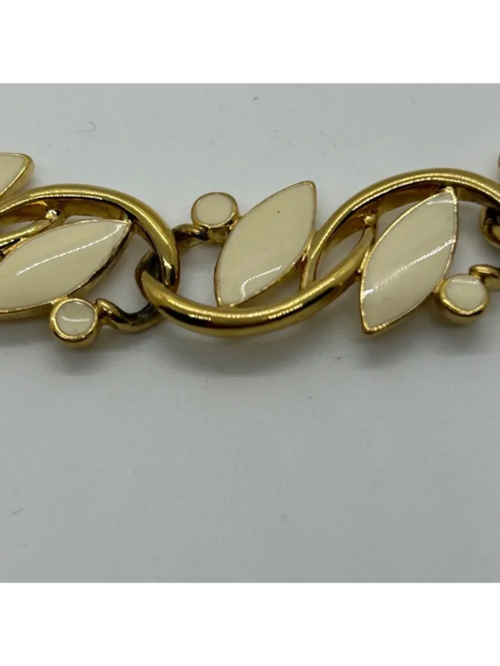 Vintage Trifari Enamel Choker Necklace Gold Tone Leaf Cream 1980s Statement